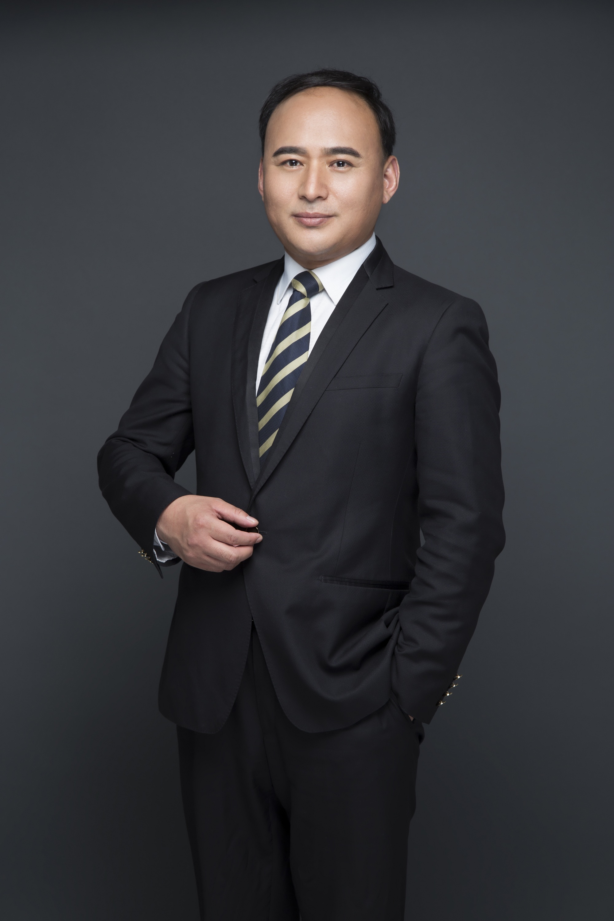 郑春 制作统筹负责人